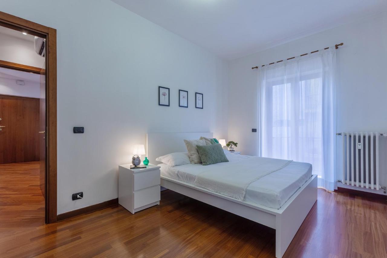 Prospettiva Corso Giovecca apartment with parking Ferrara Esterno foto