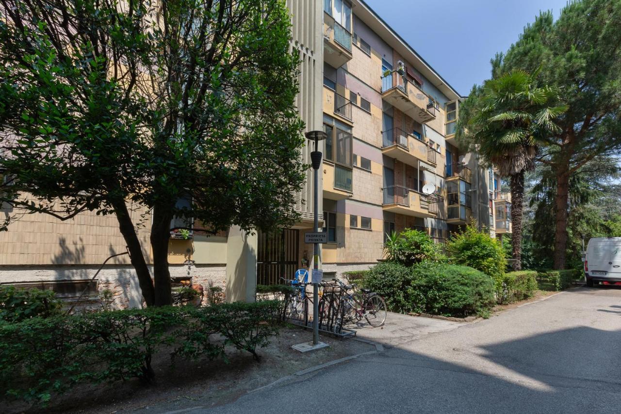 Prospettiva Corso Giovecca apartment with parking Ferrara Esterno foto